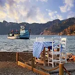 Otel Fi Light Solto Boutique