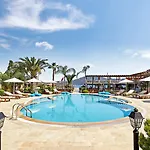 Fi Light Solto Boutique 4*