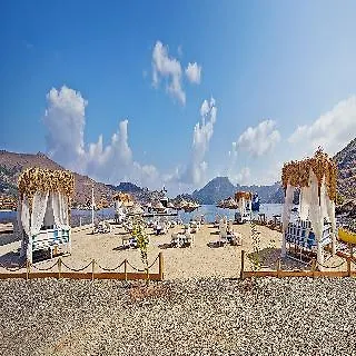 Fi Light Solto Boutique فندق السليمية